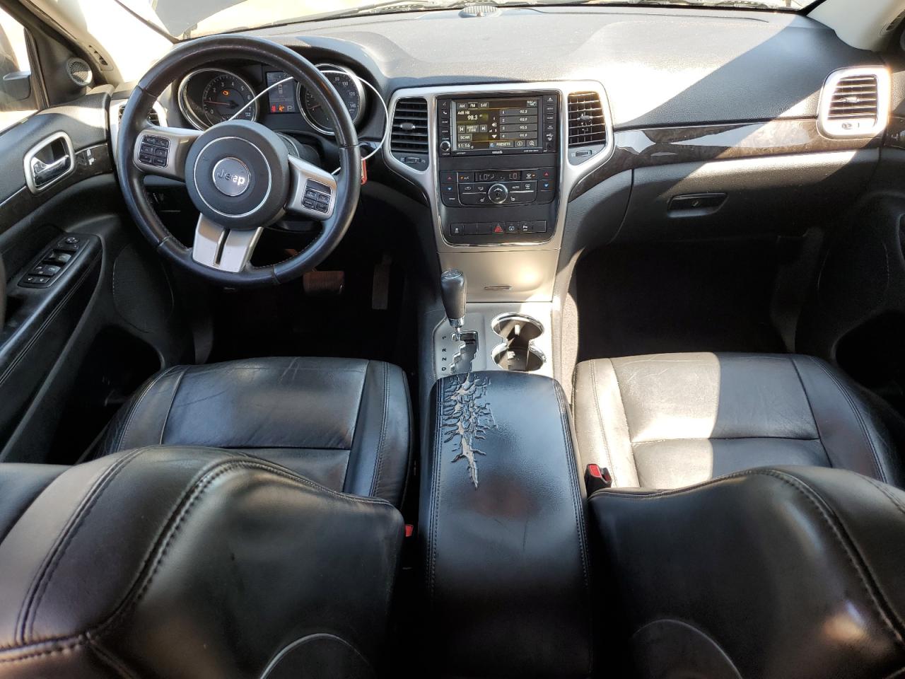 JEEP GRAND CHEROKEE LAREDO