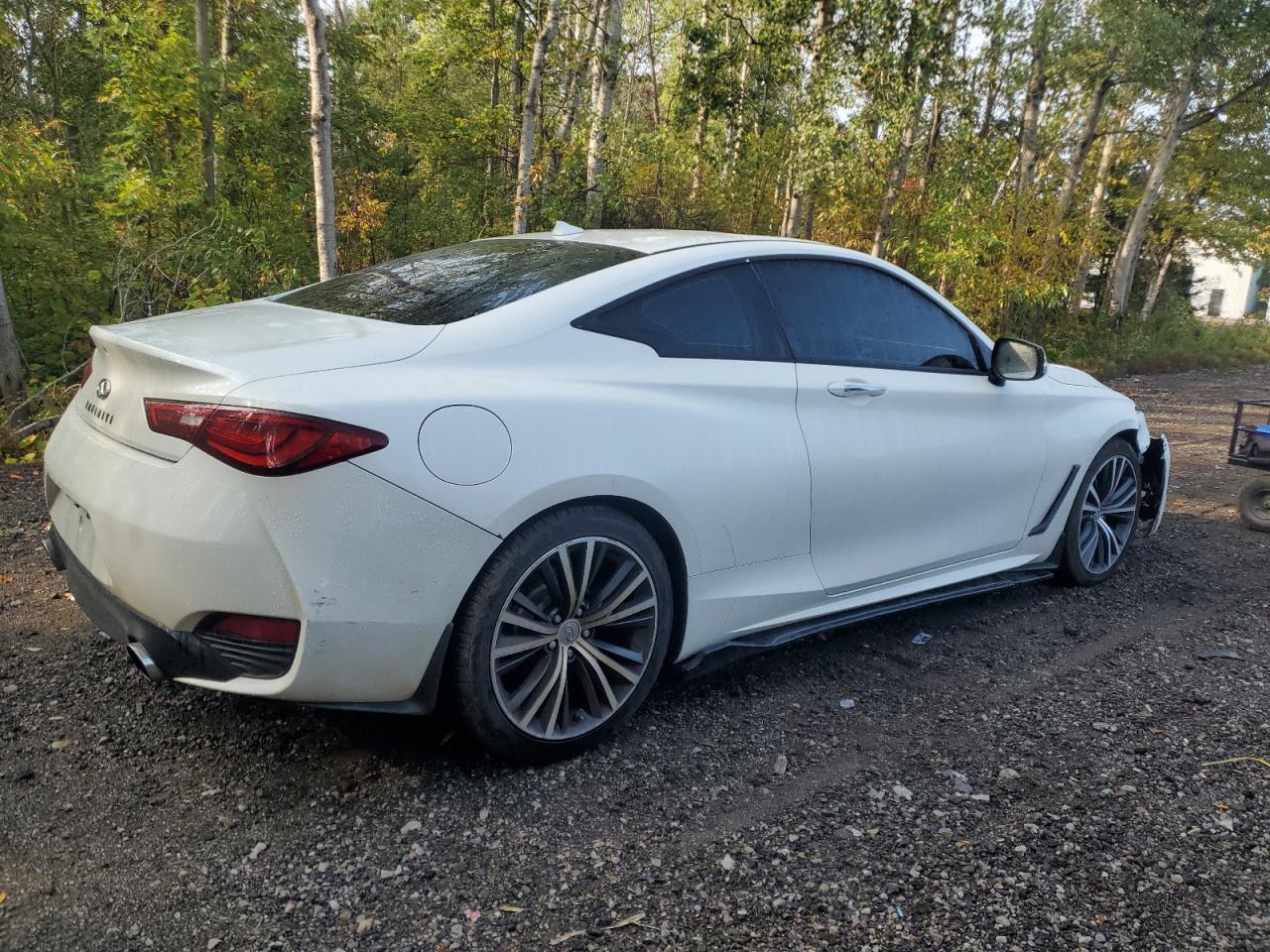INFINITI Q60 PREMIUM