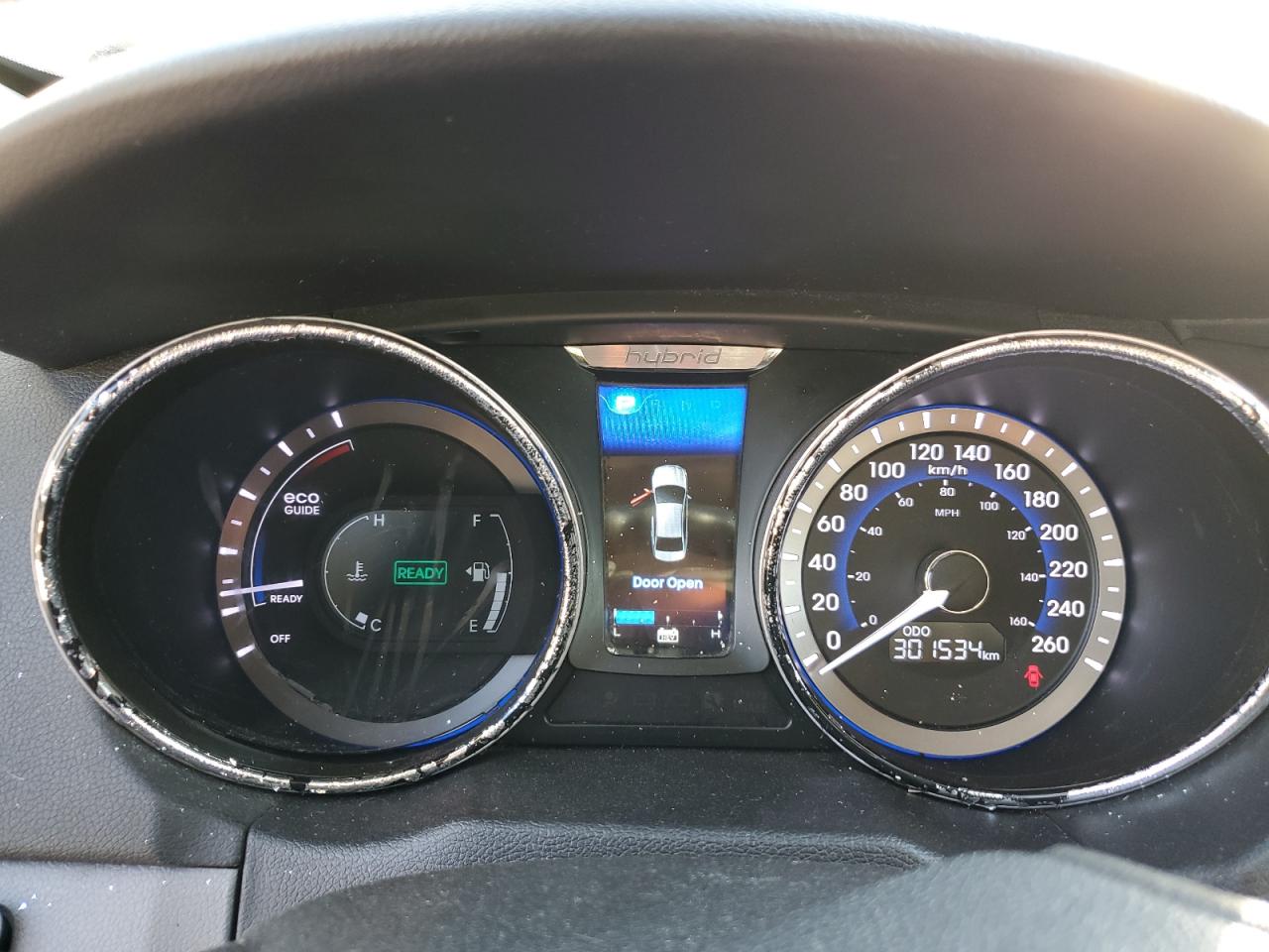 HYUNDAI SONATA HYBRID