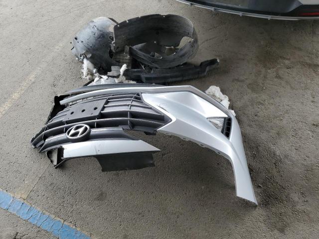 2019 HYUNDAI ELANTRA SE KMHD74LF0KU757010