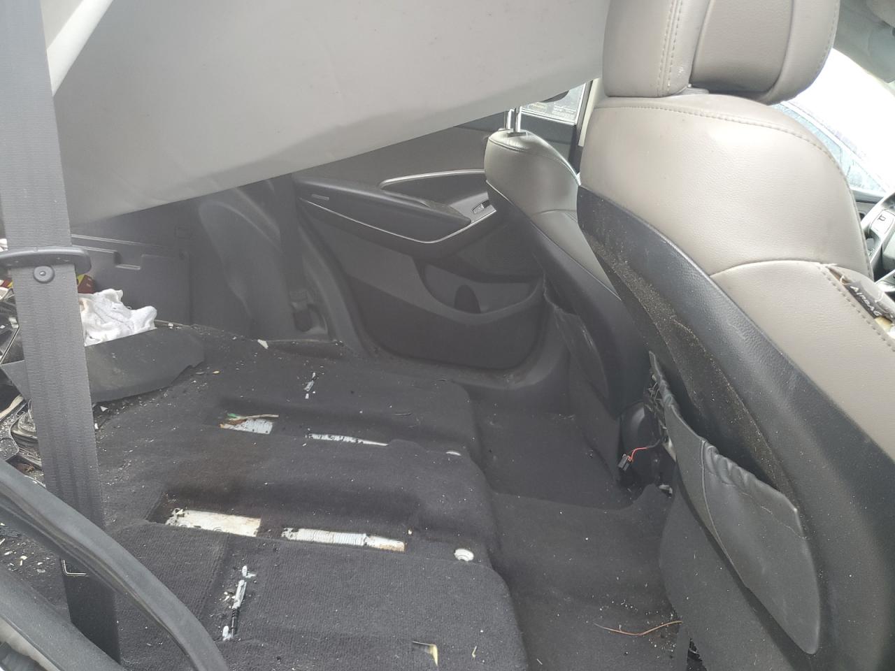 HYUNDAI SANTA FE SPORT