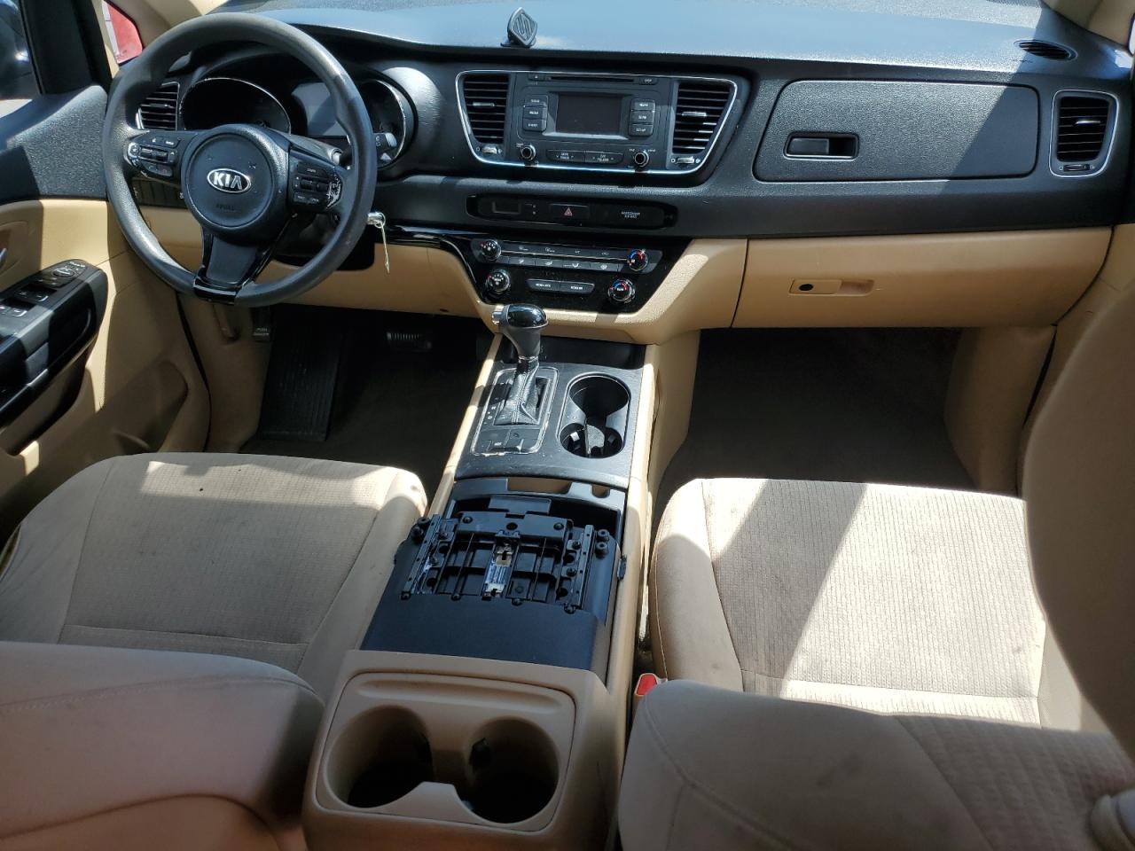 Lot #3261996467 2017 KIA SEDONA LX