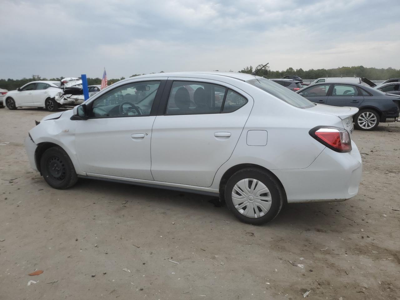 MITSUBISHI MIRAGE G4 ES