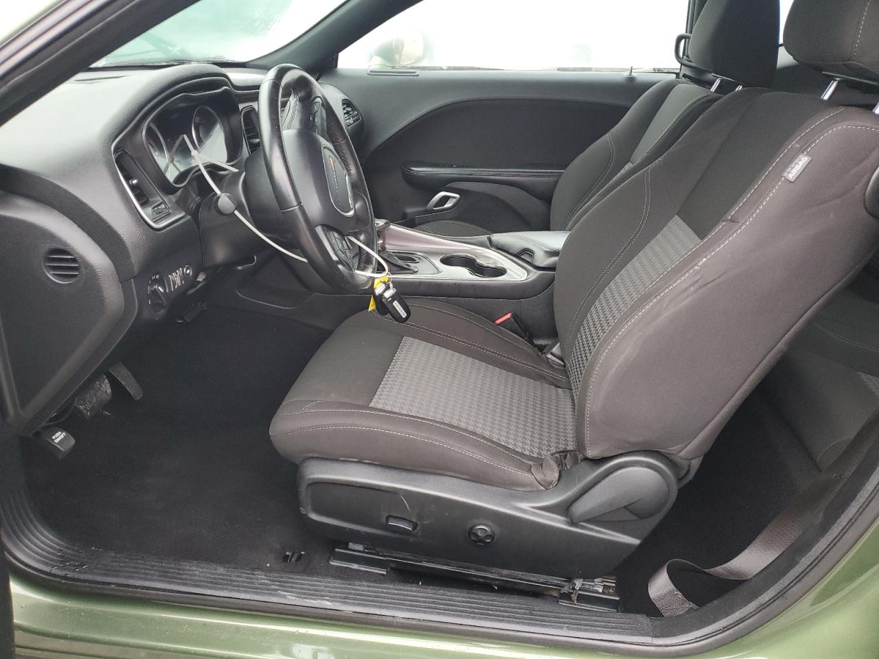 DODGE CHALLENGER SXT