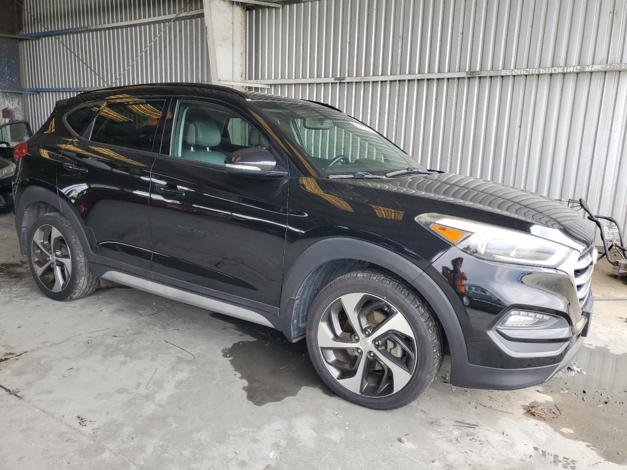 HYUNDAI TUCSON VALUE