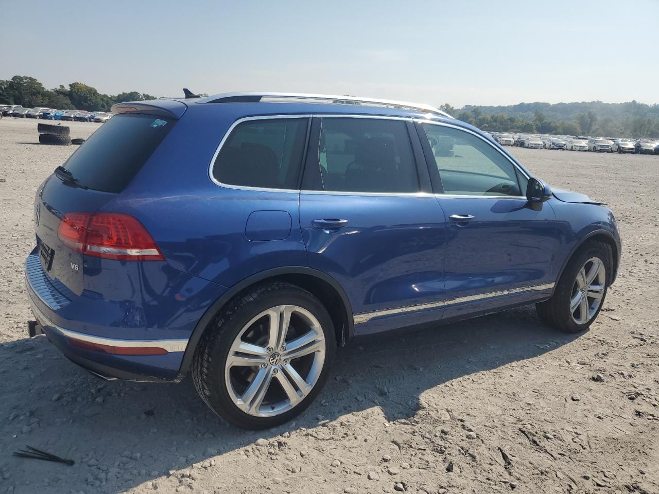 VOLKSWAGEN TOUAREG SPORT