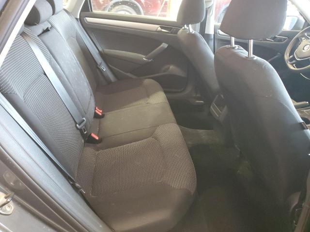 2017 VOLKSWAGEN PASSAT S 1VWAT7A31HC007530