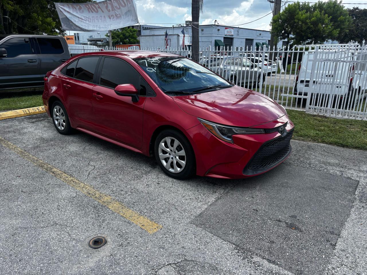 TOYOTA COROLLA LE