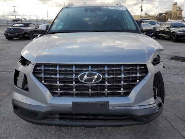 2021 HYUNDAI VENUE SEL KMHRC8A38MU072127