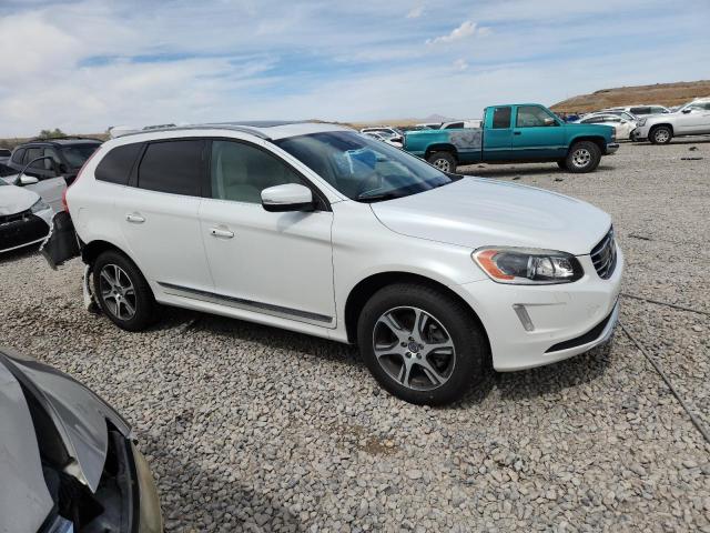 2015 VOLVO XC60 T6 PL YV4902RD0F2588744
