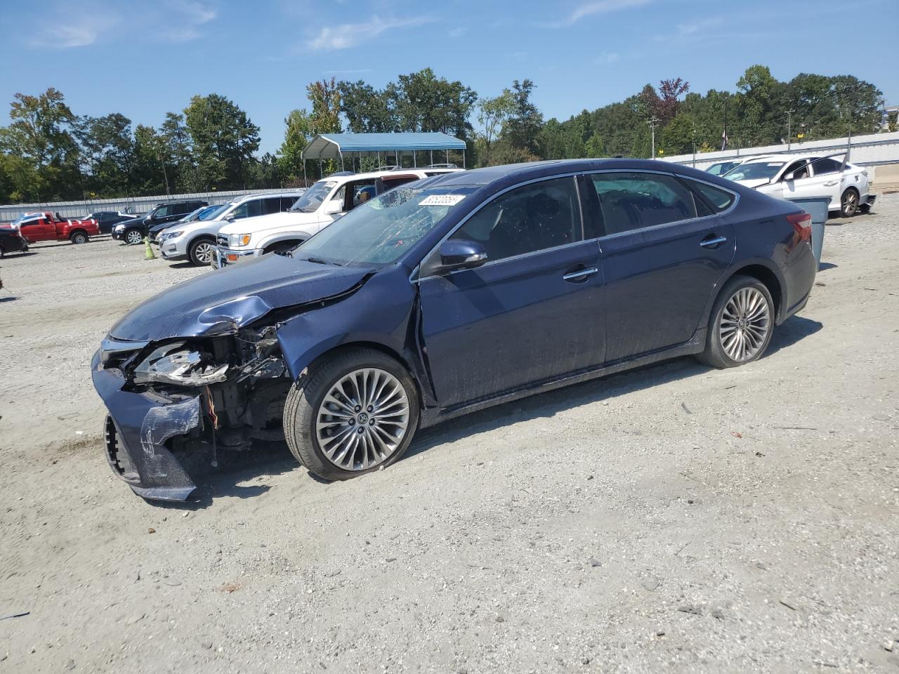 TOYOTA AVALON XLE