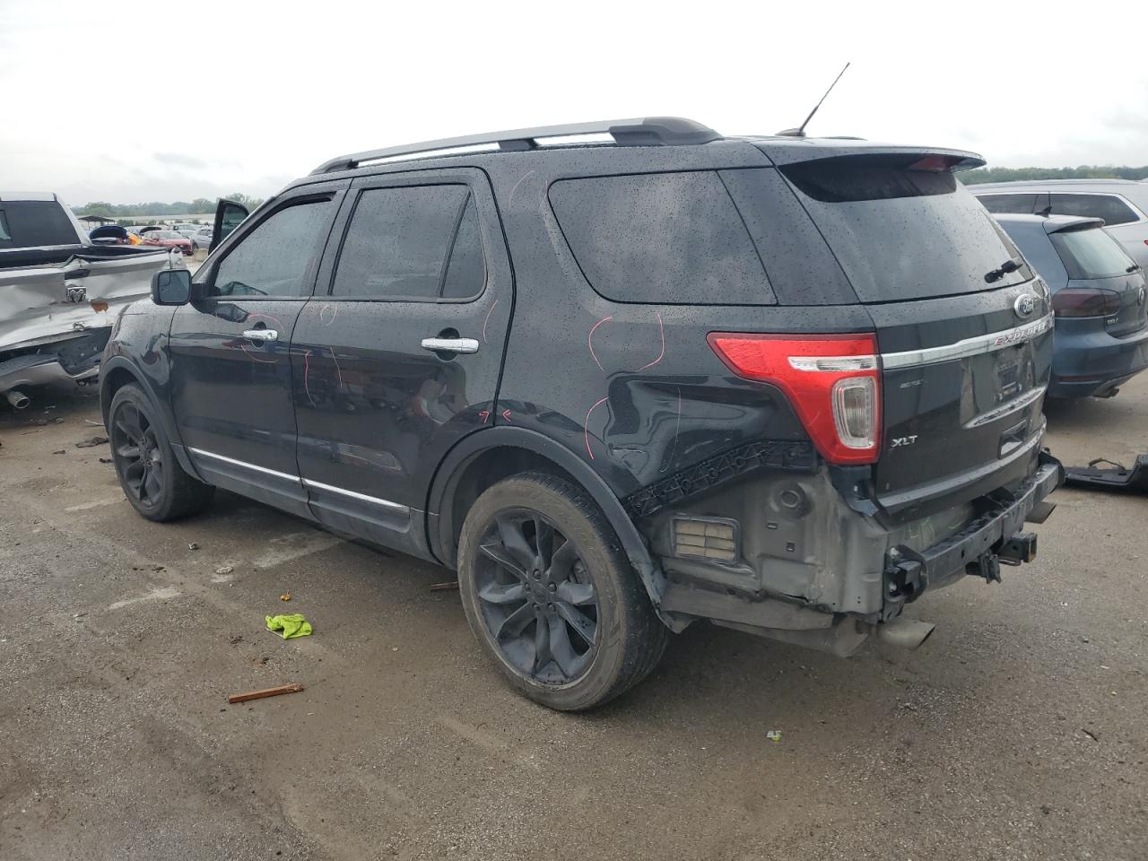 FORD EXPLORER XLT