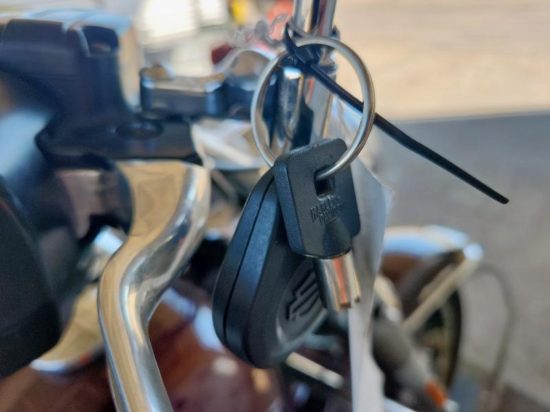 2018 HARLEY-DAVIDSON FLHR ROAD - 1HD1FBC19JB604220