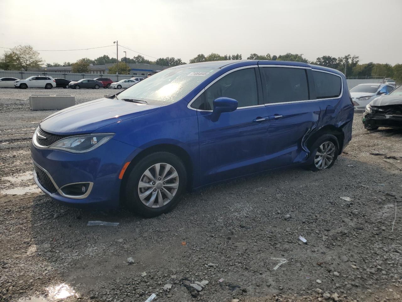 CHRYSLER PACIFICA TOURING PLUS