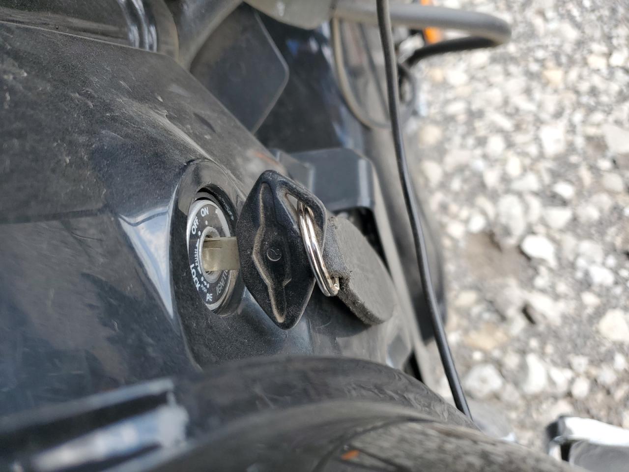 Lot #3296449642 2007 SUZUKI VL800