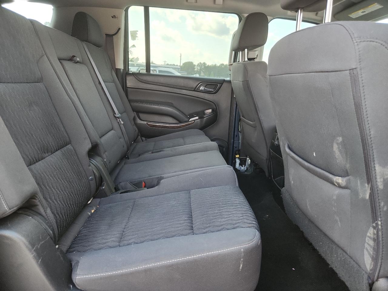 CHEVROLET SUBURBAN C1500