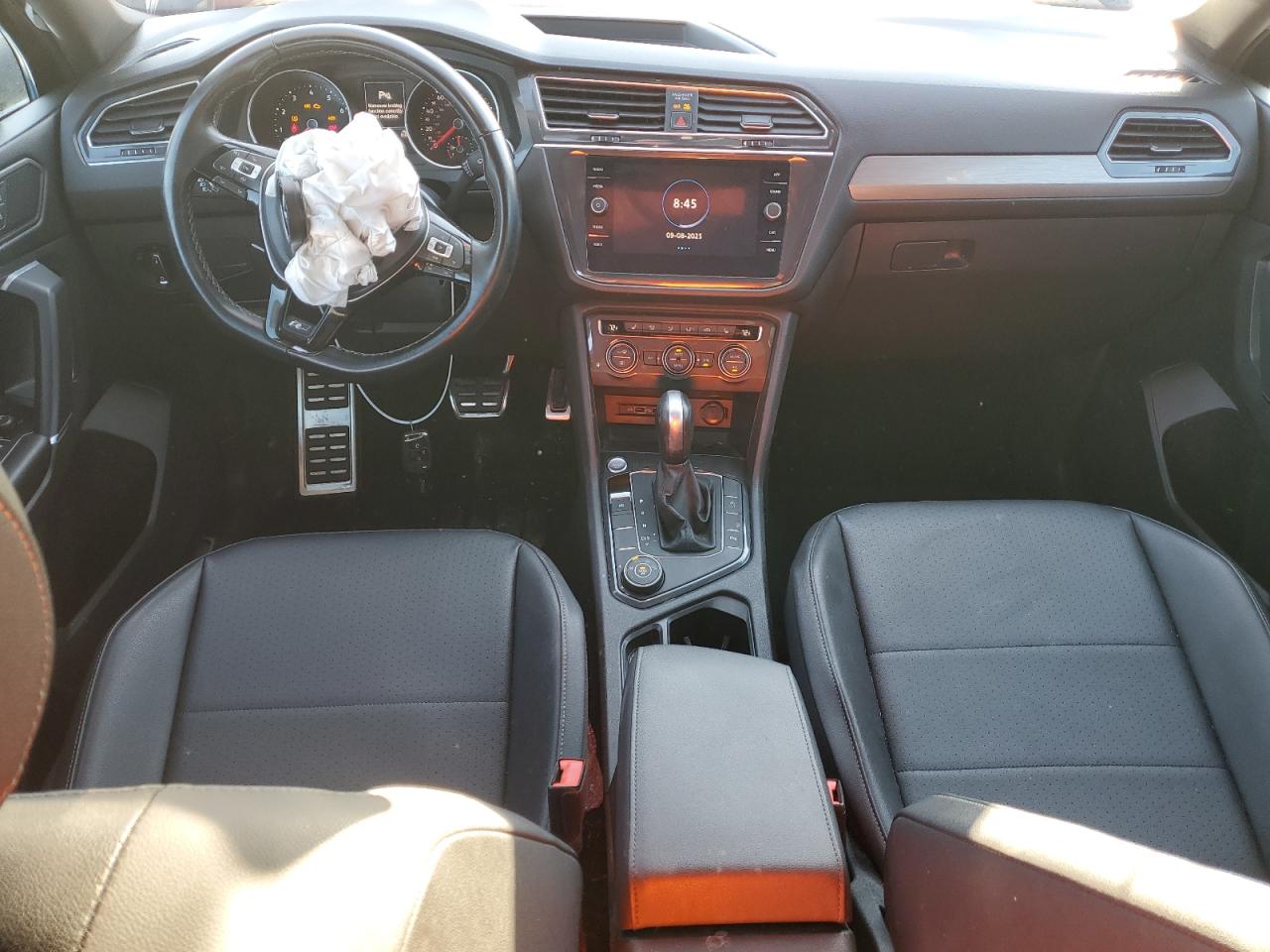 VOLKSWAGEN TIGUAN SE