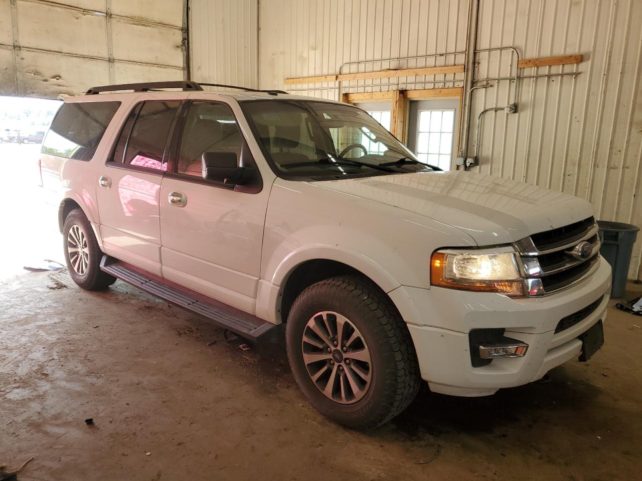 FORD EXPEDITION EL XLT
