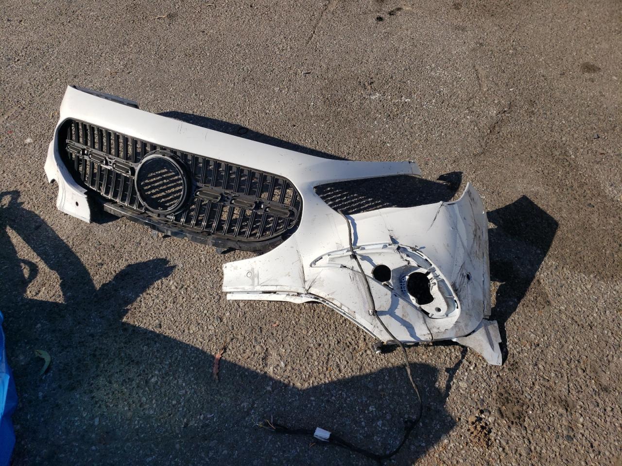 MERCEDES-BENZ GLA-CLASS 250