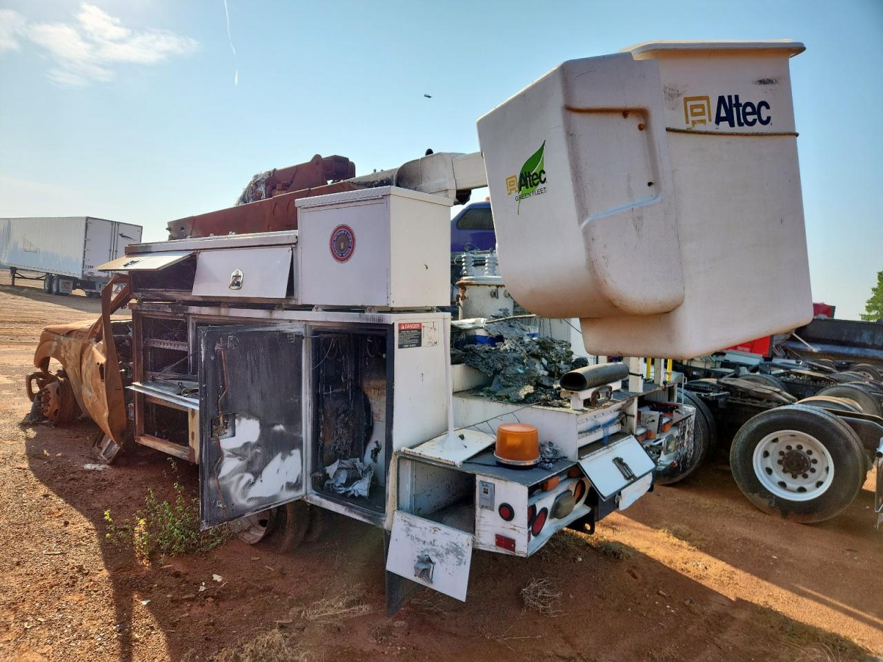 FORD F-550 SUPER DUTY