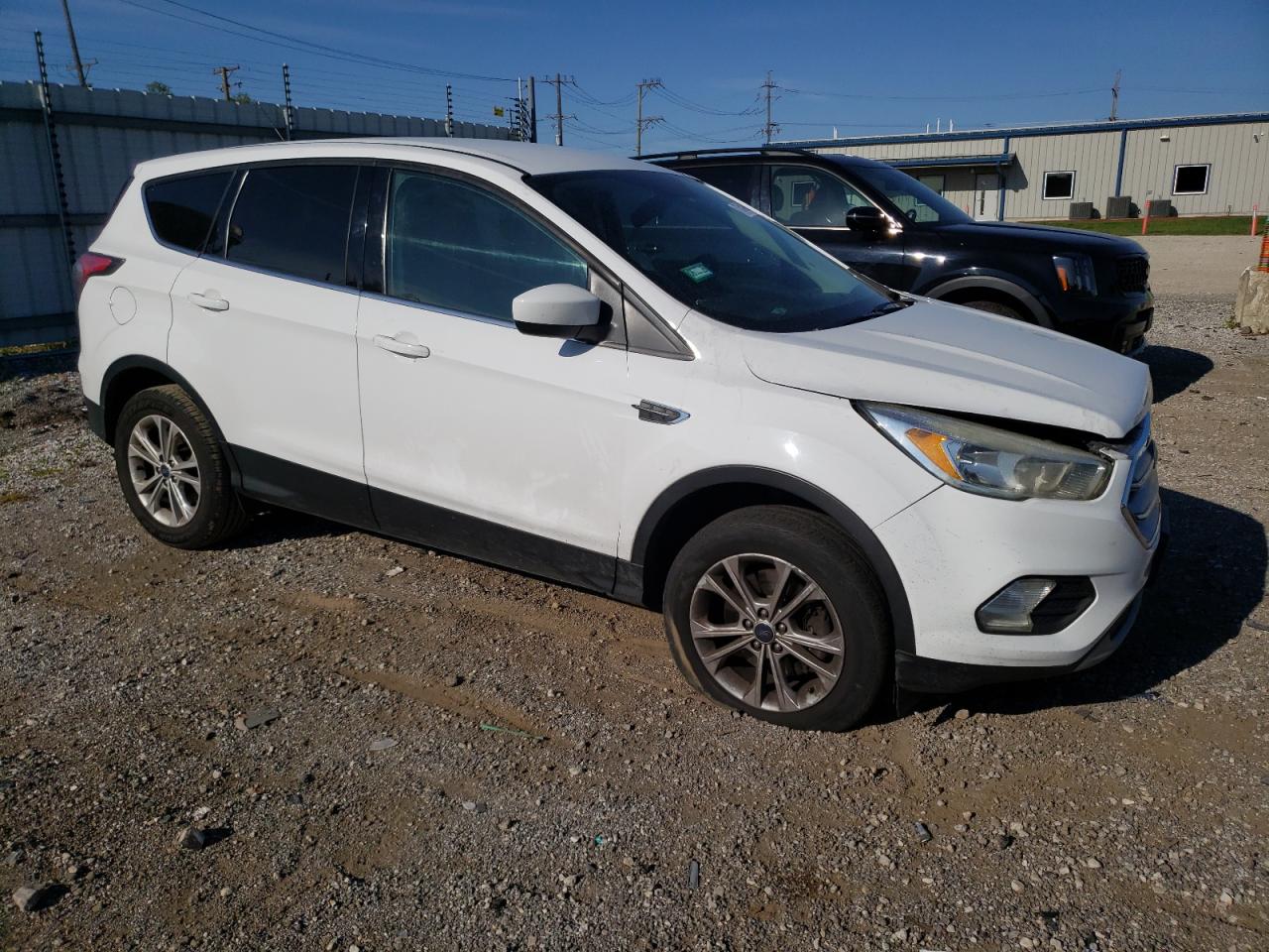 FORD ESCAPE SE