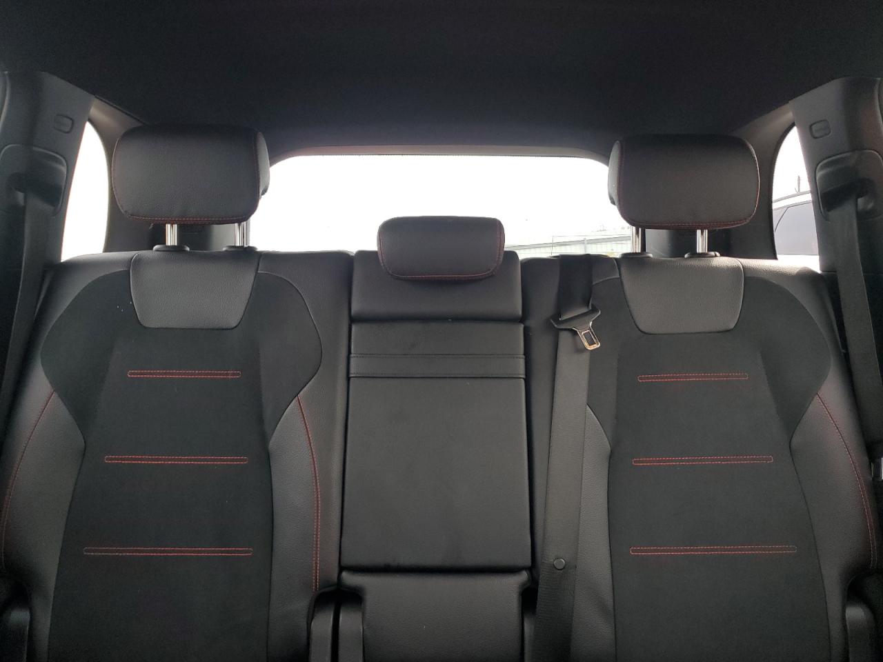 MERCEDES-BENZ GLB-CLASS AMG 35 4MATIC