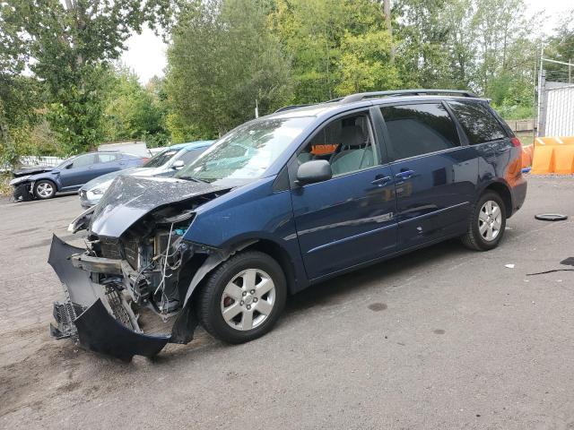TOYOTA SIENNA CE