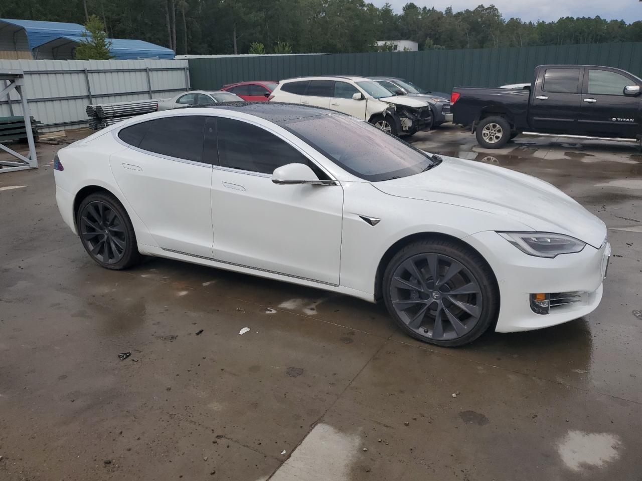 TESLA MODEL S