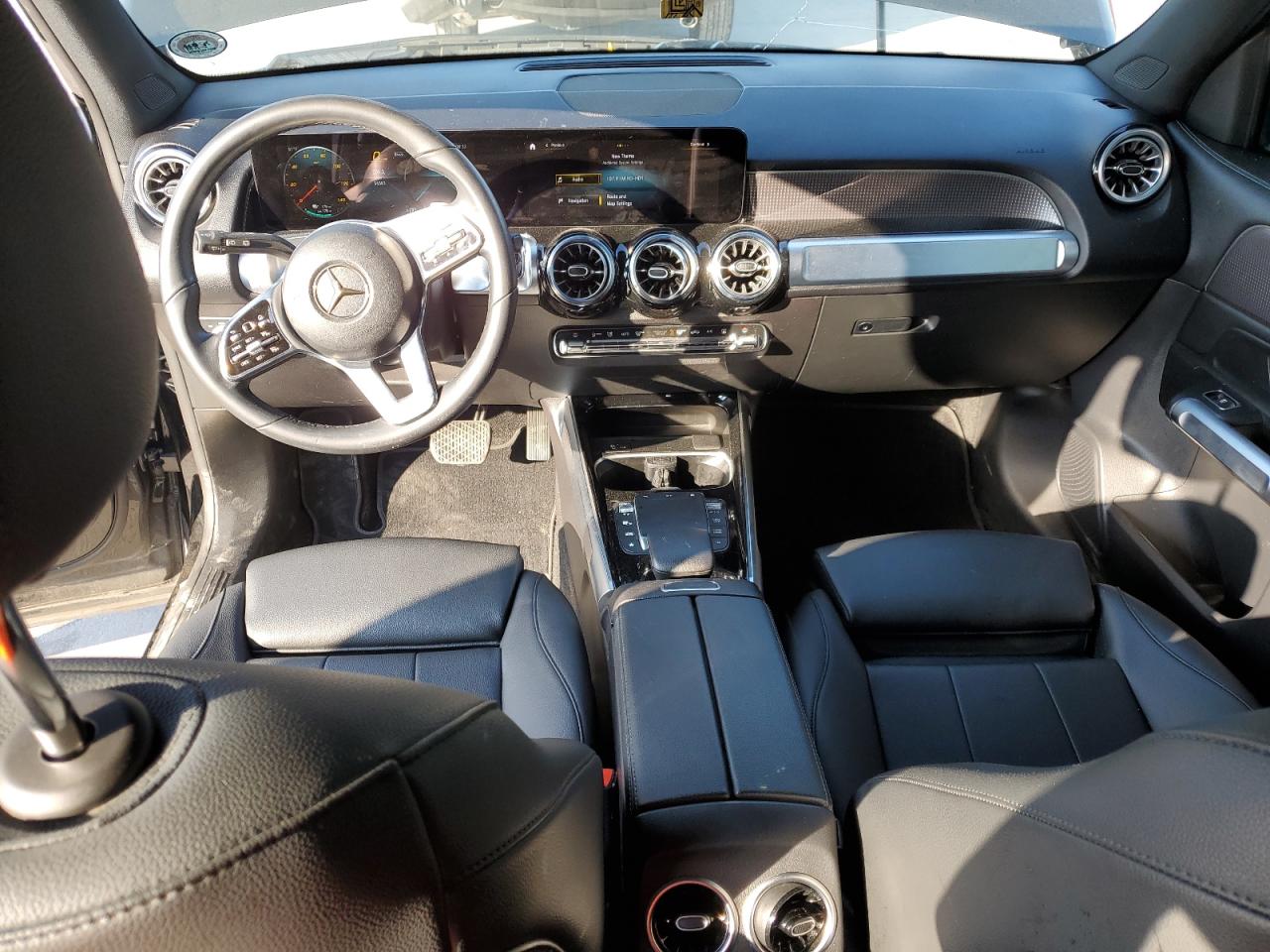 MERCEDES-BENZ EQB 250+