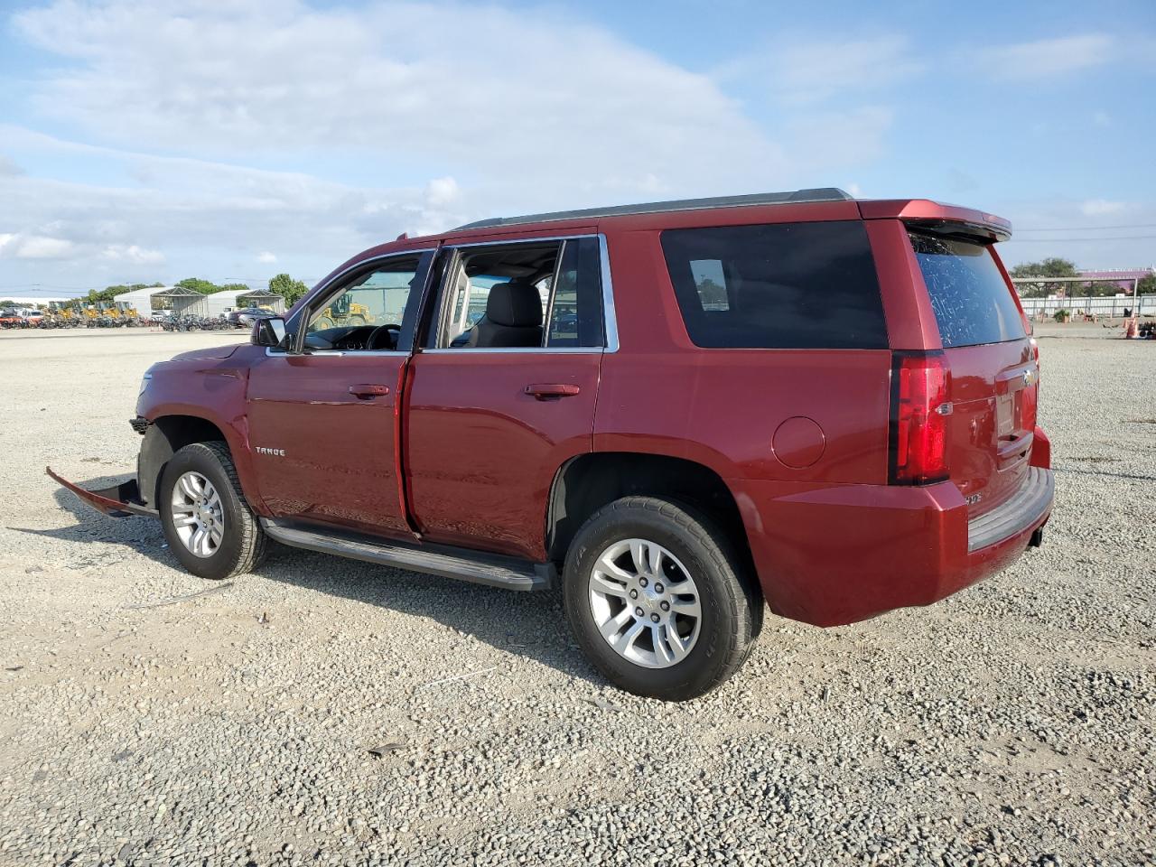 CHEVROLET TAHOE C1500 LS