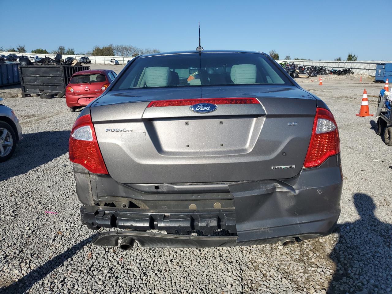 FORD FUSION SE
