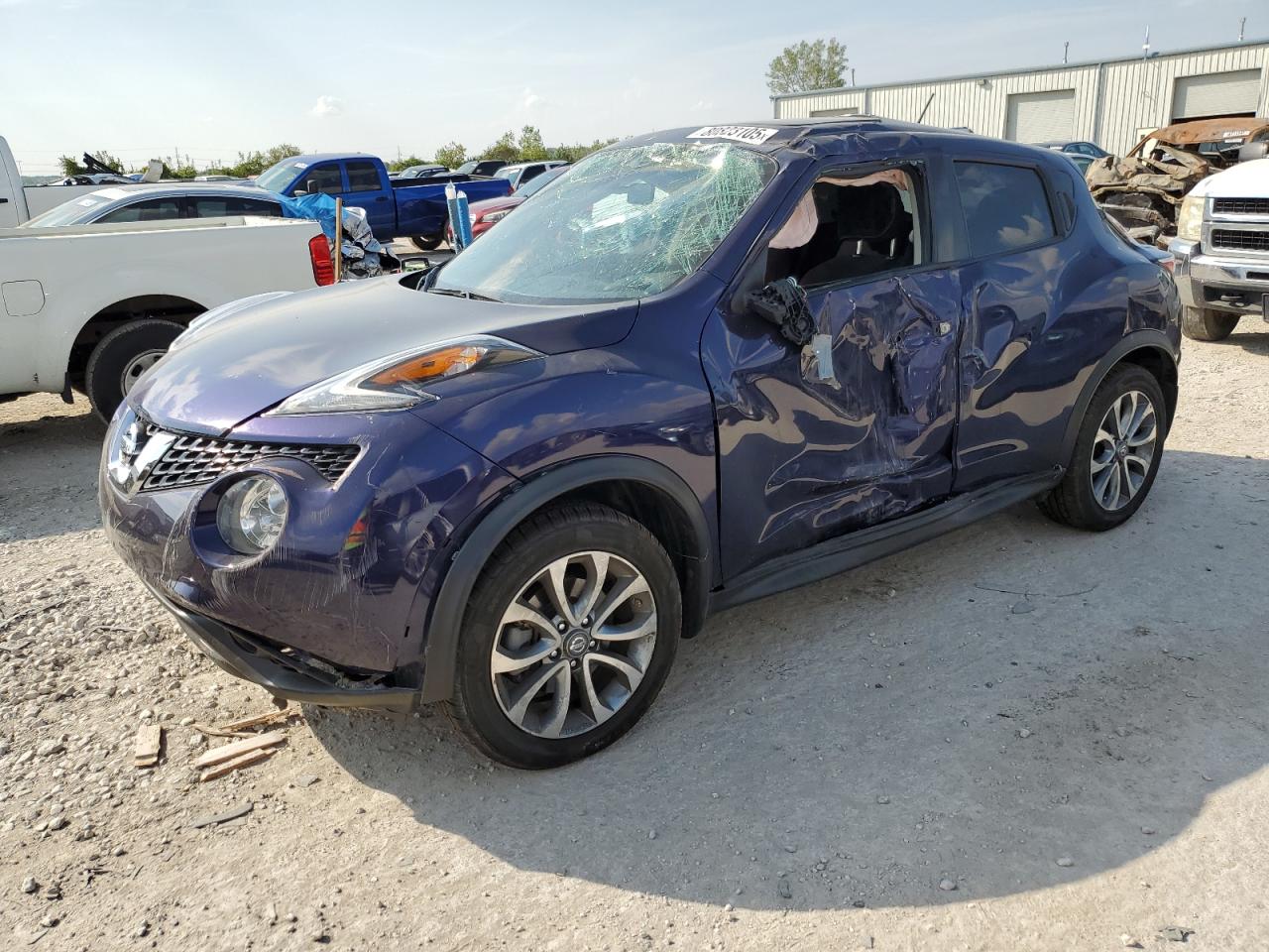 NISSAN JUKE S