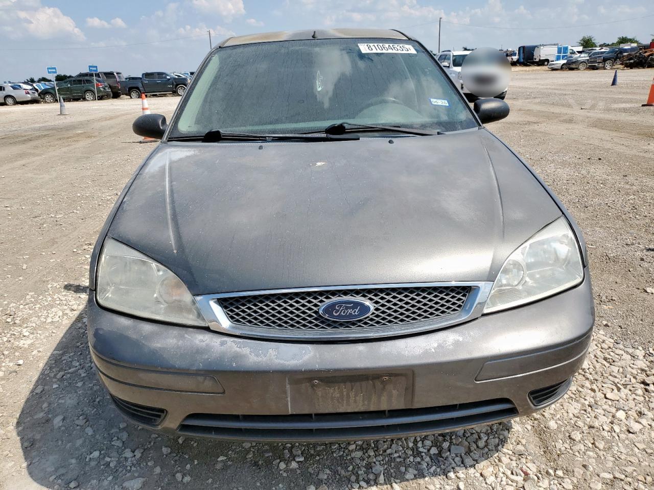 Lot #3261420512 2005 FORD FOCUS ZX4