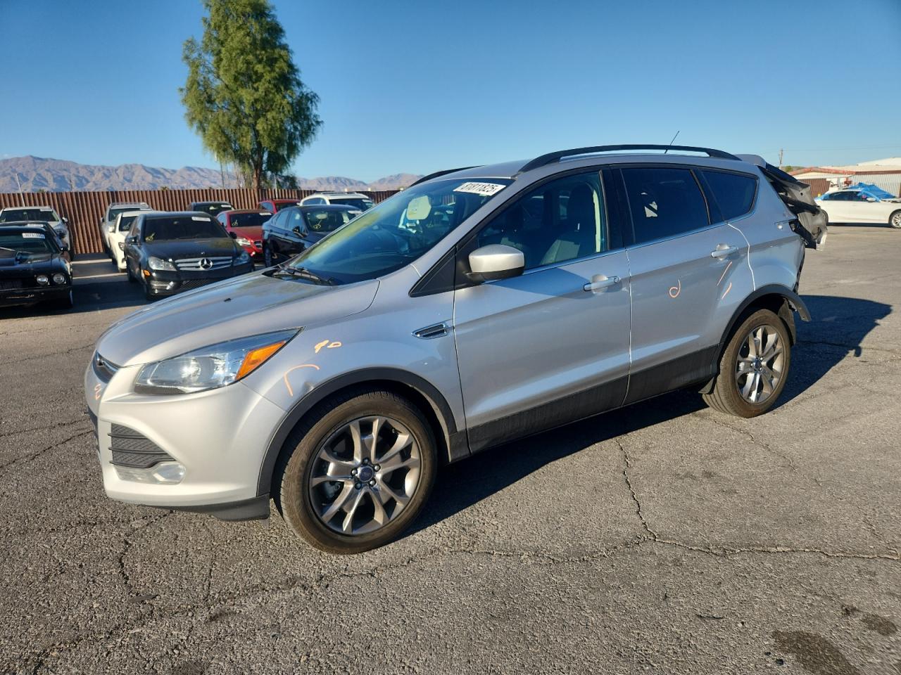 FORD ESCAPE SE