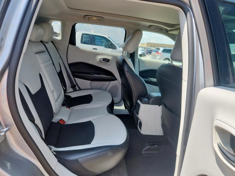 2019 JEEP COMPASS LA 3C4NJCBB0KT614684