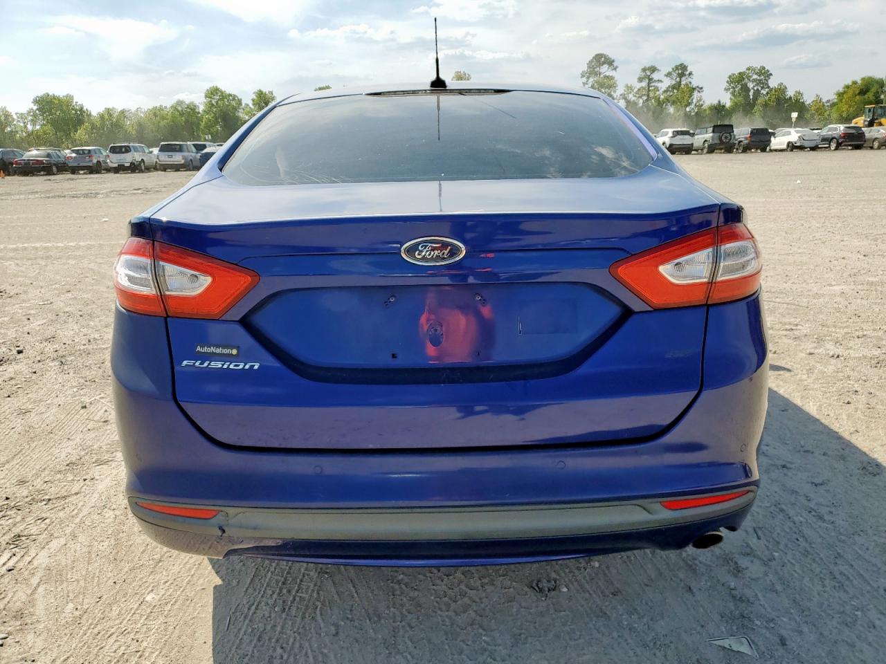 FORD FUSION SE