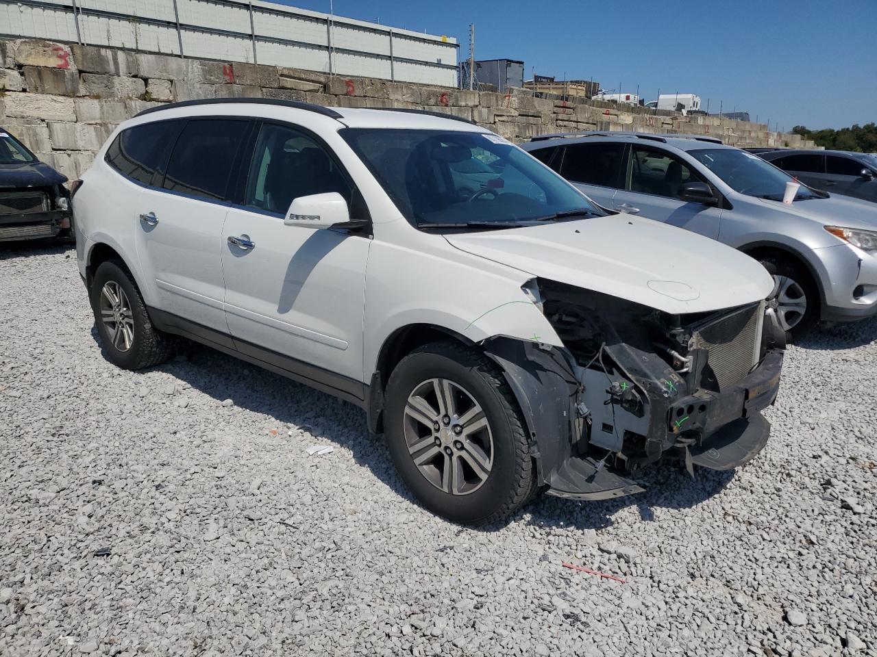 CHEVROLET TRAVERSE LT