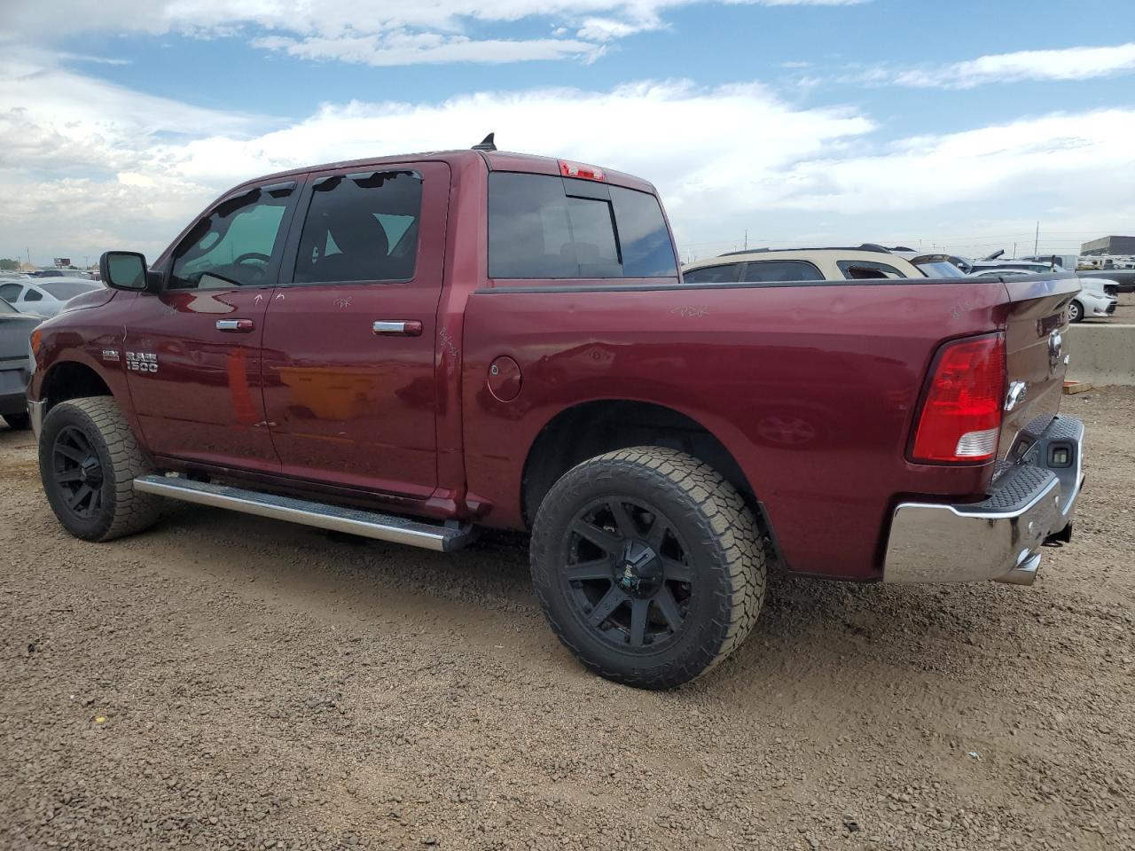 RAM 1500 SLT