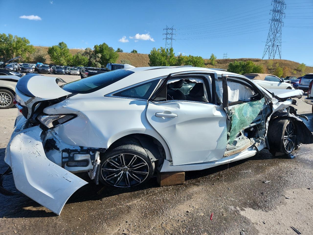 TOYOTA AVALON TOURING