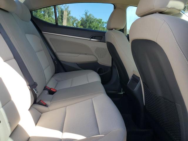 2018 HYUNDAI ELANTRA SE 5NPD84LF2JH271454