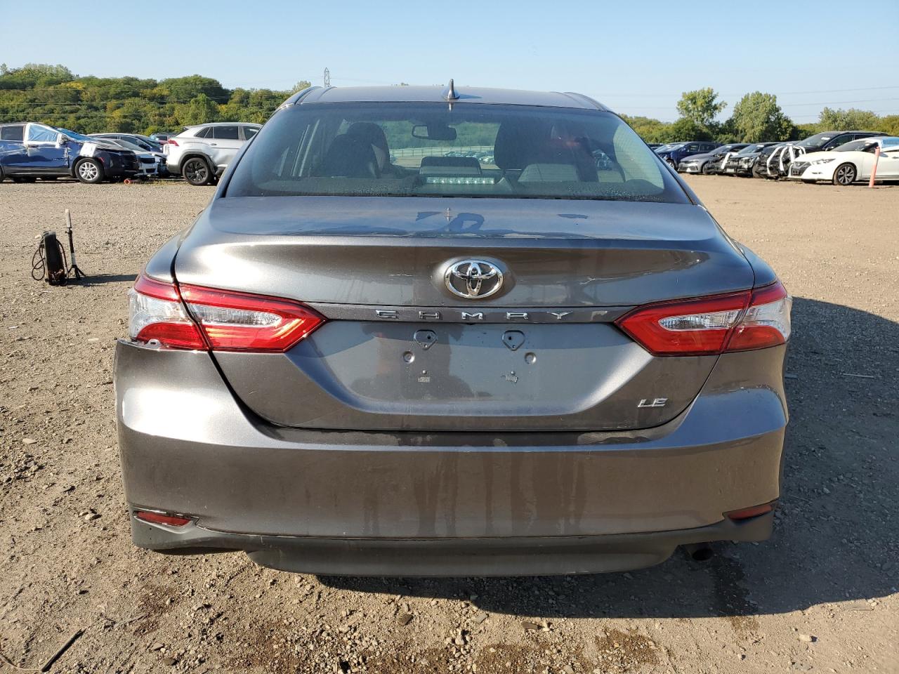TOYOTA CAMRY LE