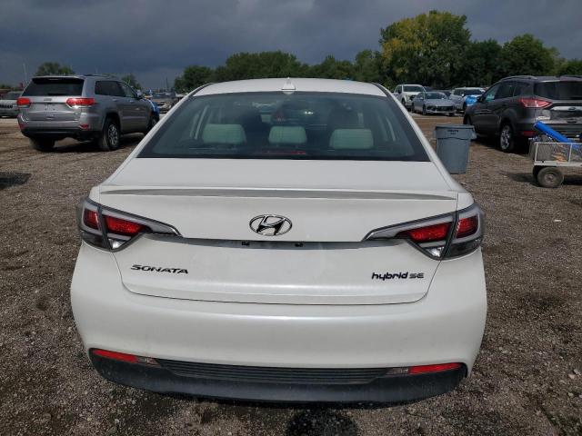 2016 HYUNDAI SONATA HYB KMHE24L19GA010876