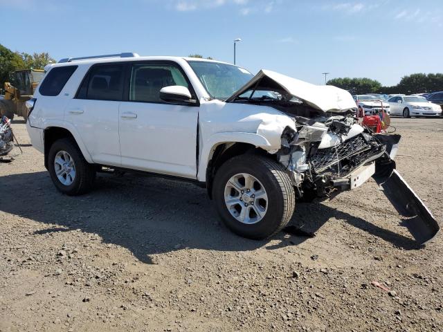 2017 TOYOTA 4RUNNER SR JTEBU5JR5H5418796