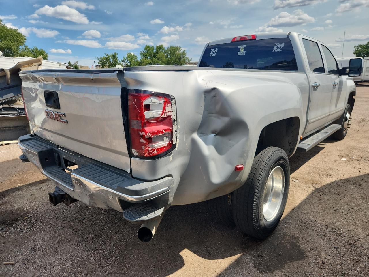 GMC SIERRA K3500 SLT