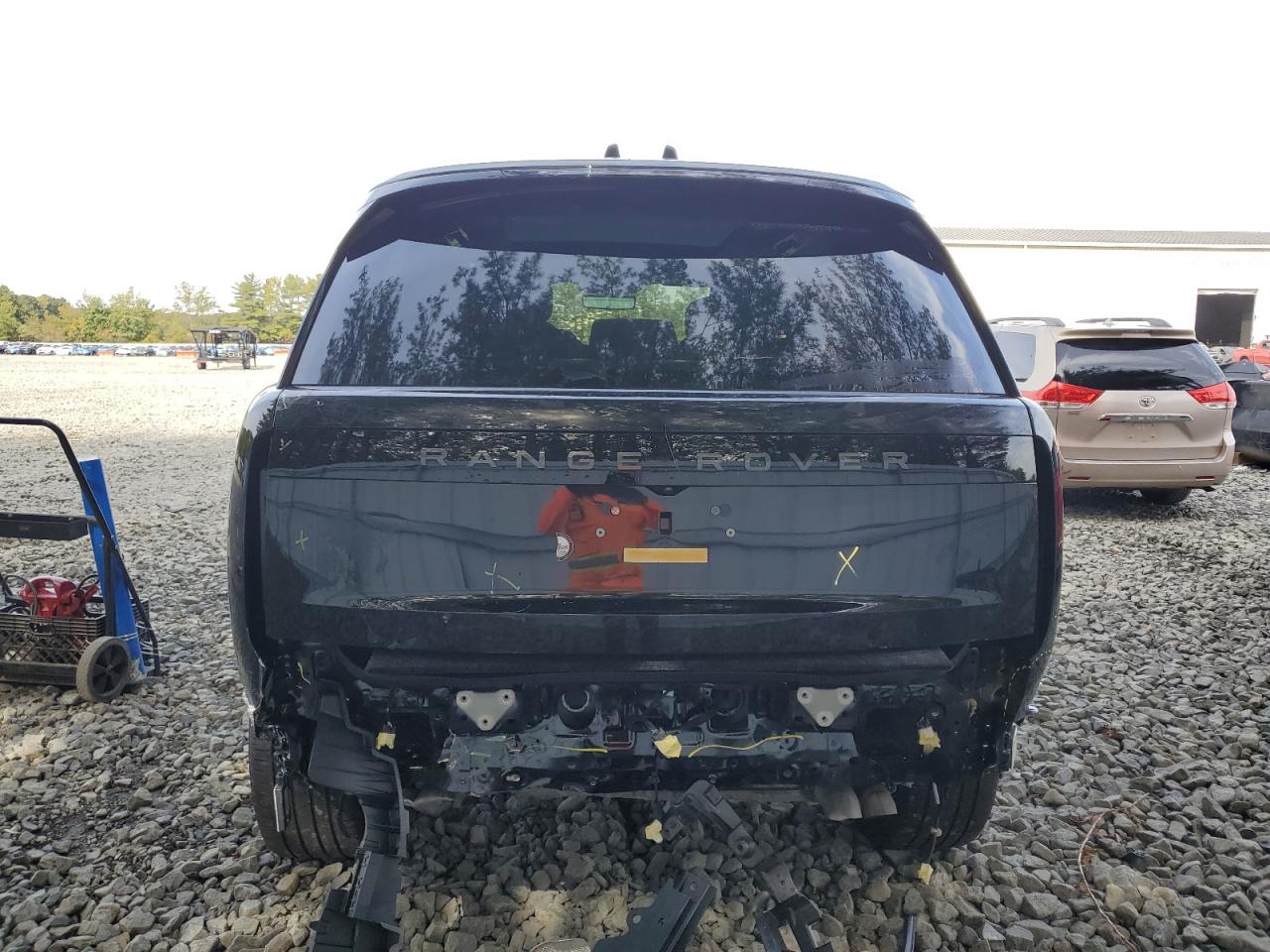 LAND ROVER RANGE ROVER AUTOBIOGRAPHY