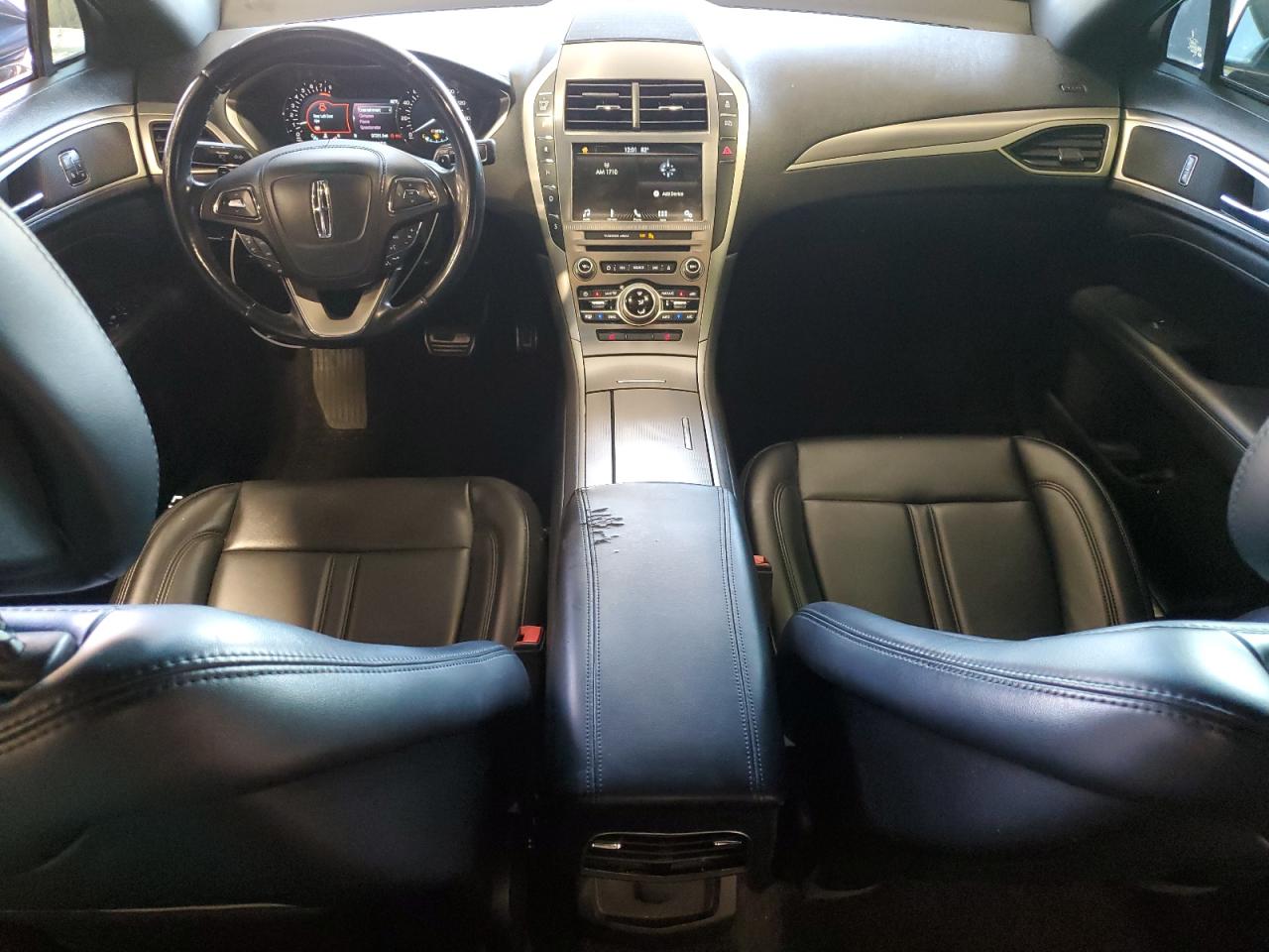 LINCOLN MKZ PREMIERE