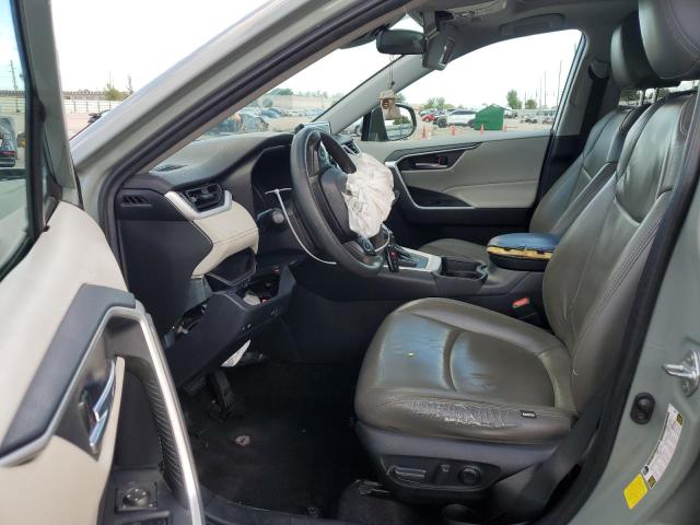 2020 TOYOTA RAV4 XLE #3304577436