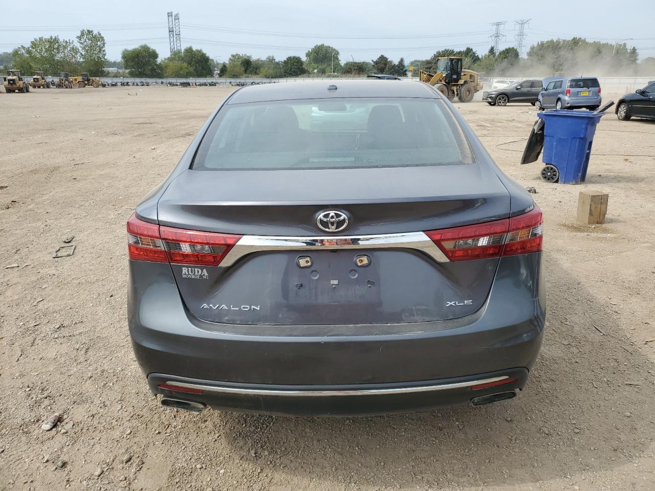TOYOTA AVALON XLE