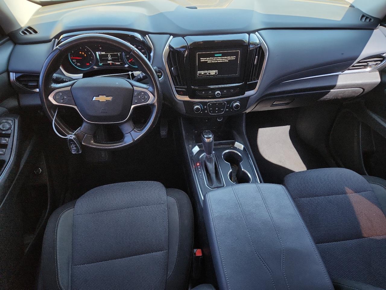 CHEVROLET TRAVERSE LT