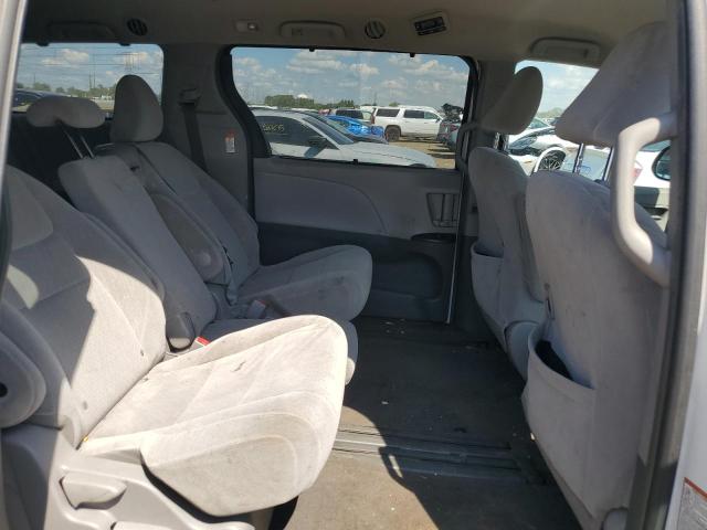 2015 TOYOTA SIENNA LE - 5TDKK3DC9FS597518